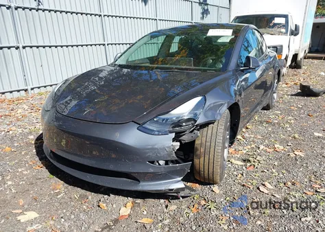 2022 Tesla Model 3 Long Range Dual Motor All-Wheel Drive z USA, uszkodzony, nr VIN 5YJ3E1EB3NF257158